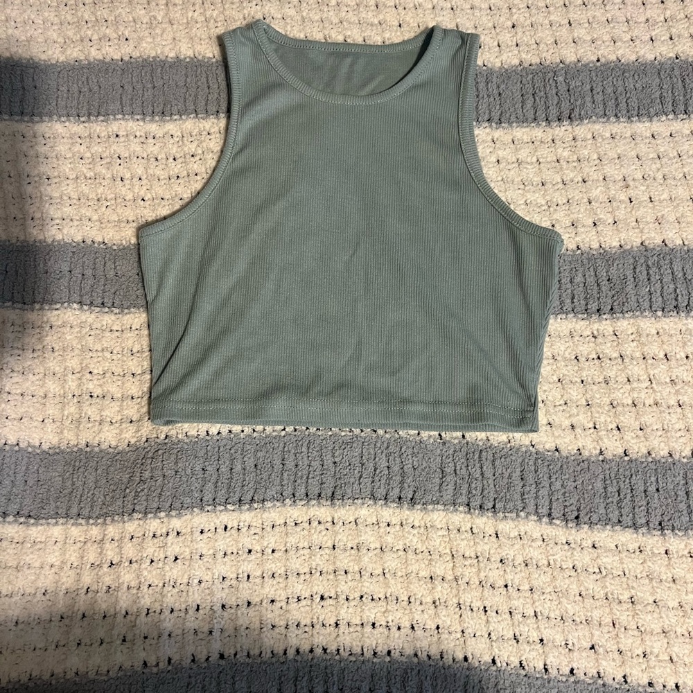 Green Fitted Crop Tank Top
